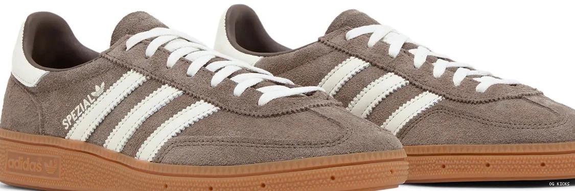 Handball Earth W Strata adidas Spezial Gum 0812